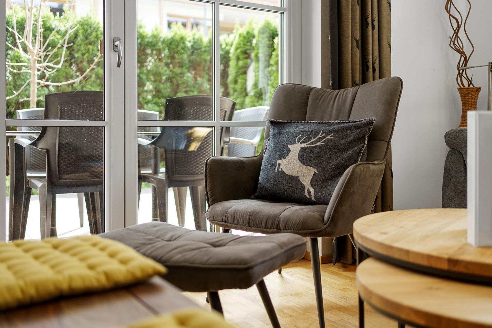 Apartment Ski & Golf Top 6 By Four Seasons Apartments 카프룬 외부 사진