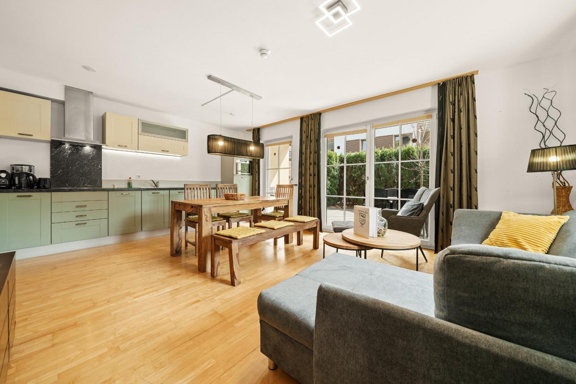 Apartment Ski & Golf Top 6 By Four Seasons Apartments 카프룬 외부 사진